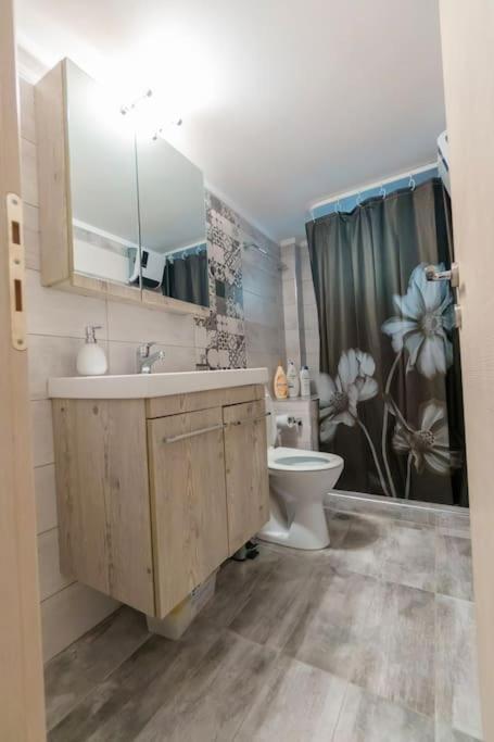 Cosy Apartment Near The City Centre Салоники Экстерьер фото